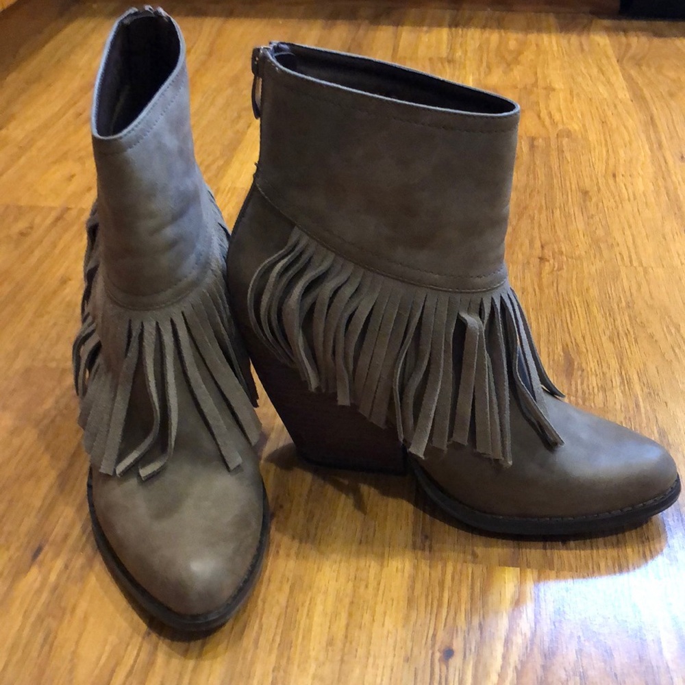 Shoes